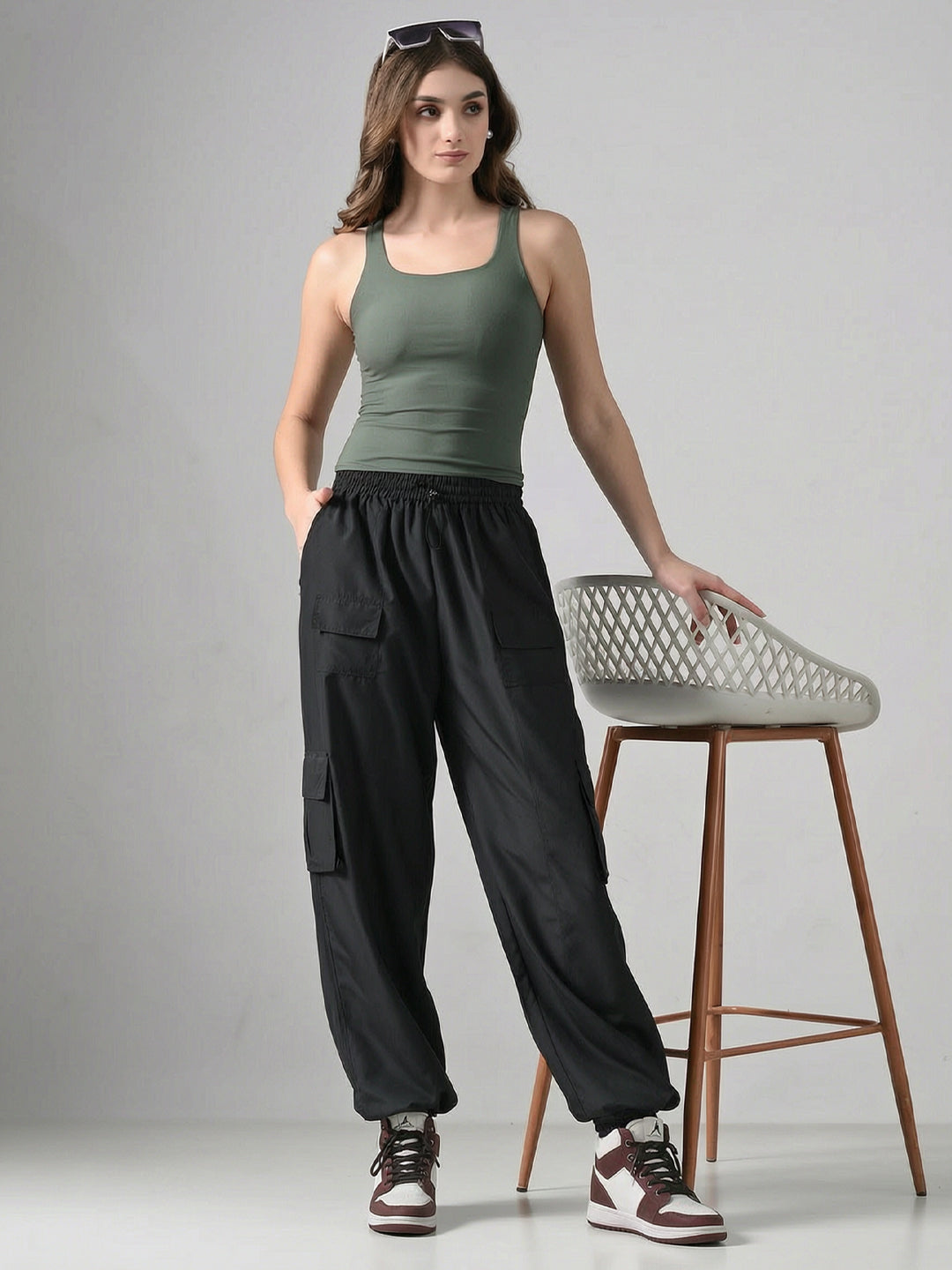 Charcoal Grey Wide-Legs Cargo Pants