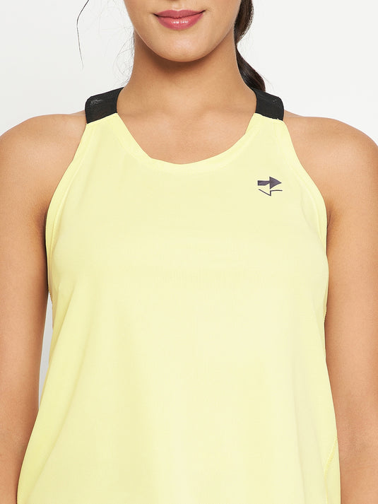 Pale Yellow Sando