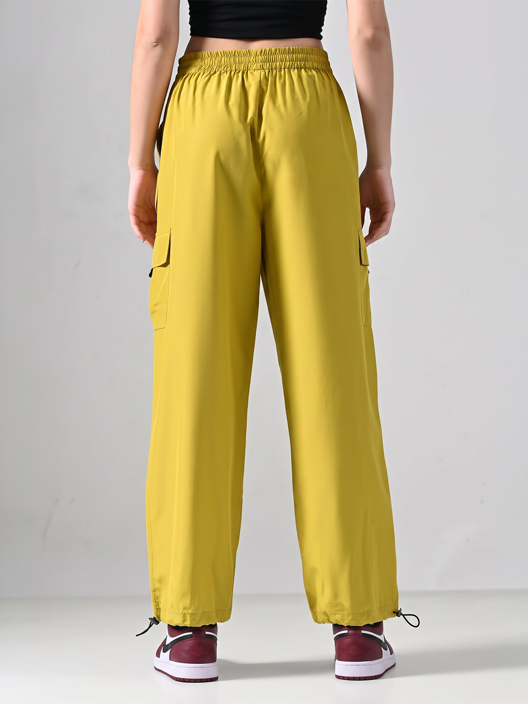 Mustard Wide-Legs Cargo Pants