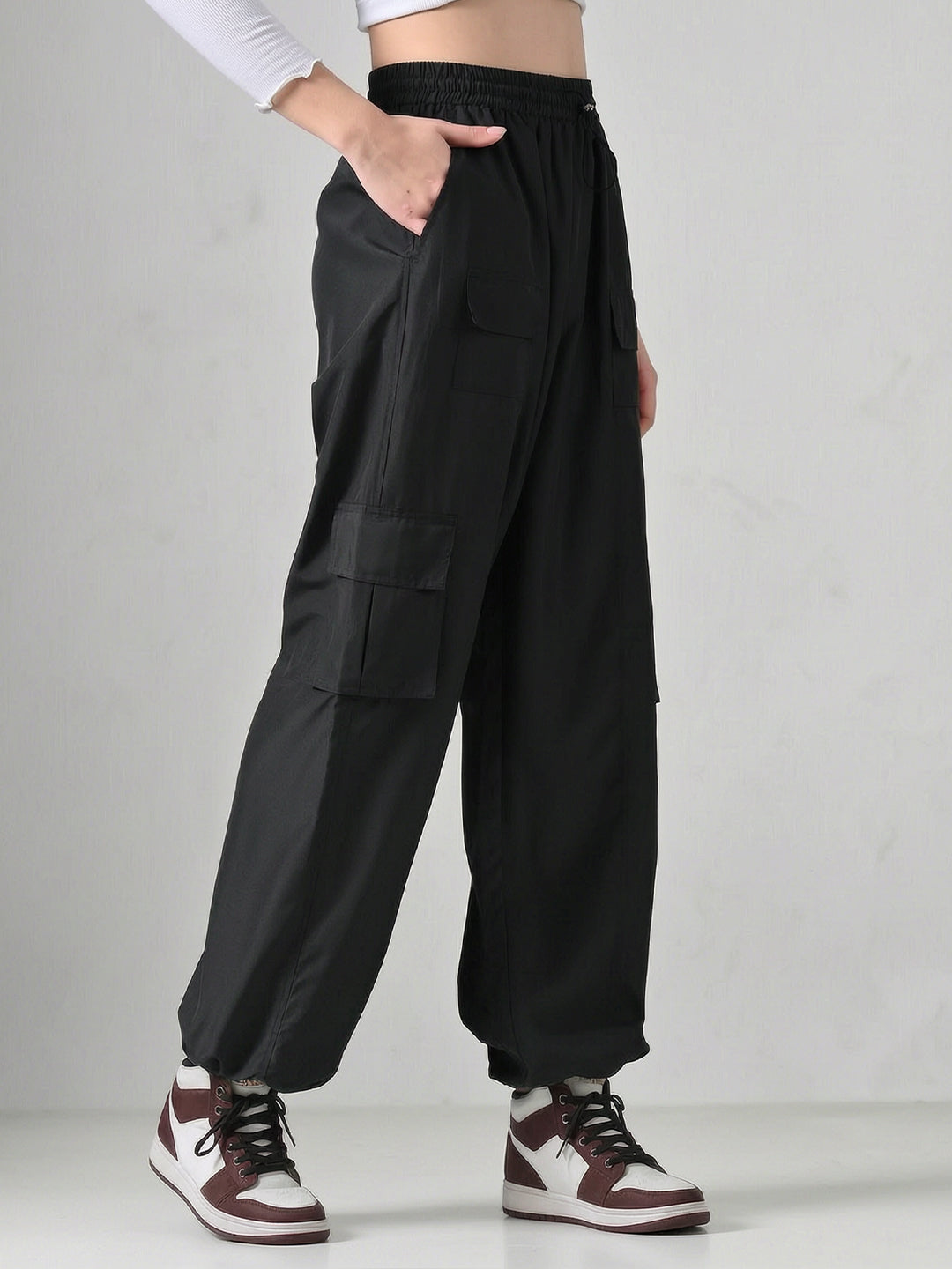 Charcoal Grey Wide-Legs Cargo Pants